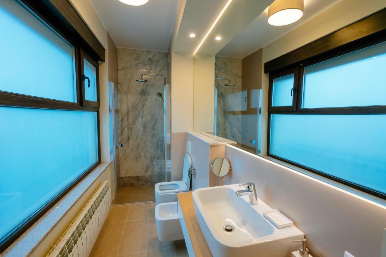 Arbans Cosy Modern Apartment In The City Center Букурещ Екстериор снимка